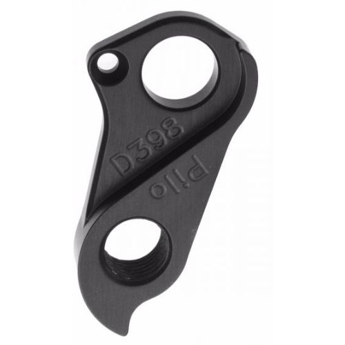 Dropout #0697• CNC manufactured from 6061 alloy for better shifting performance and higher durability • Black anodized finish for better looking and a longer lasting surface quality
Holes: 2-Hole
Position: Inside
Mount: 3mm - 12mm
Distance: 11 mm
We suggest to order 2 Dropouts, so you have next time one in spare and have no waiting time.
